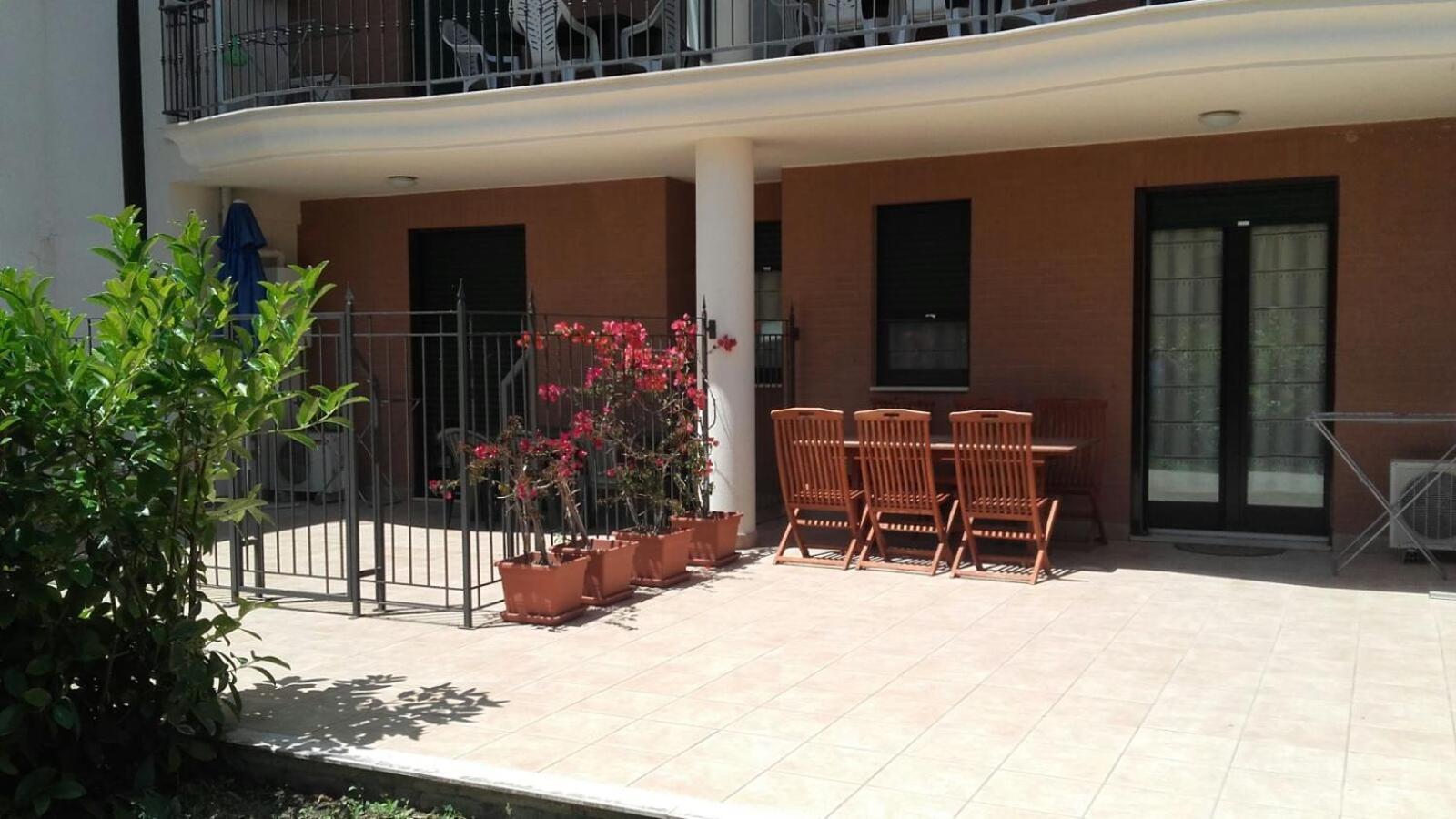 Appartement Porta Del Sole à Manfredoine Extérieur photo